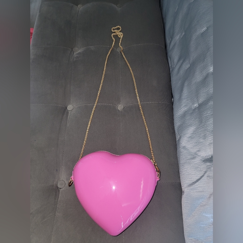 Heart purse